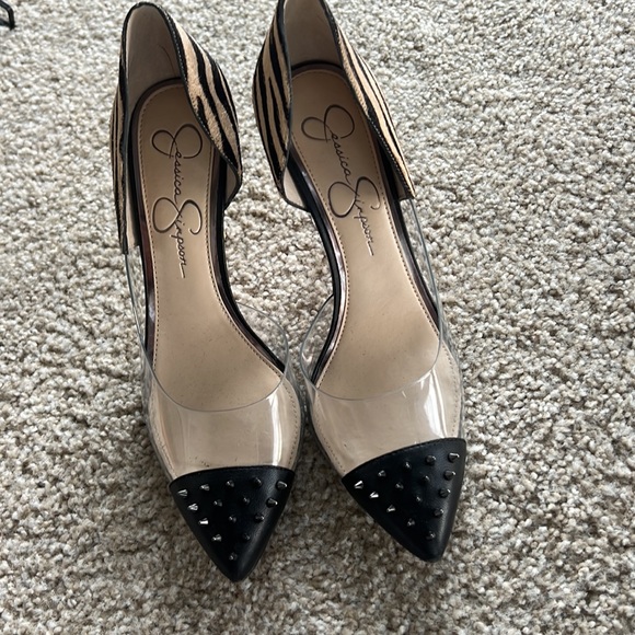 Heels - Picture 2 of 3